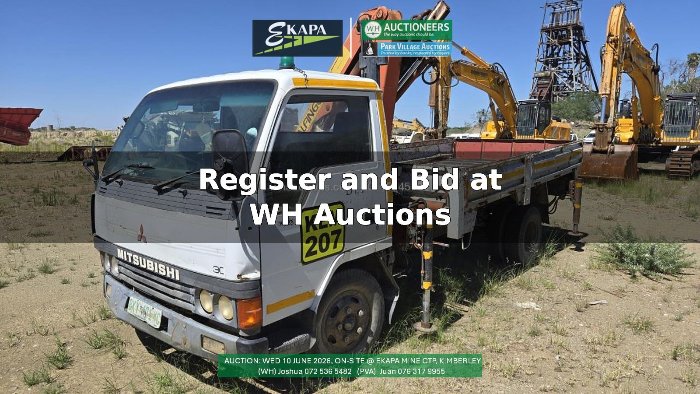 BKY471NC Mitsubishi 30 Dropside Crane Truck